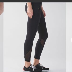 Lululemon Inspire Tight Black Mesh Panel Leggings size 6